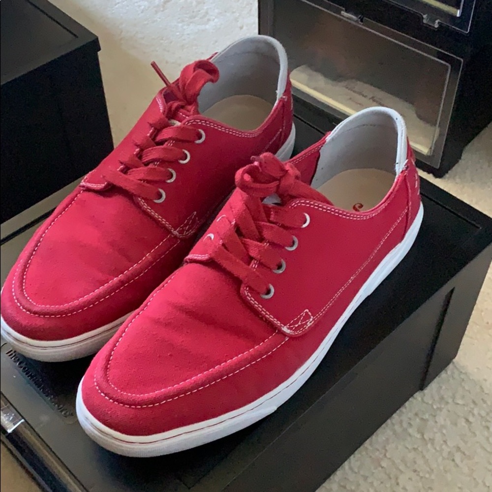 Gorilla red sneakers